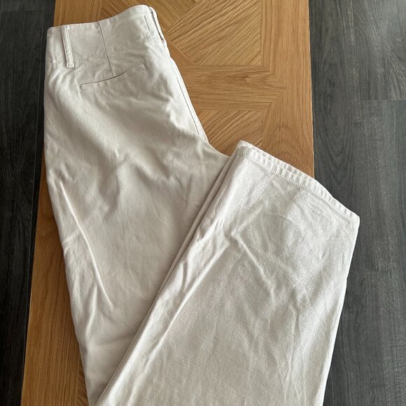 Aritzia Ascendant Pant **Excellent Condition** - Picture 2 of 3
